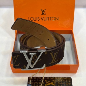 Louis Vuitton - Kemer 42 - 105