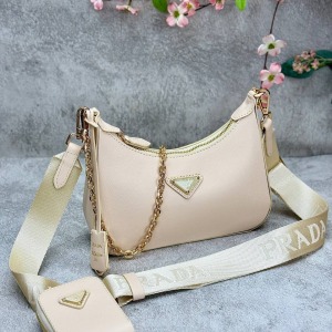 Prada - Prada Re-Edition 2005 Saffiano - Krem
