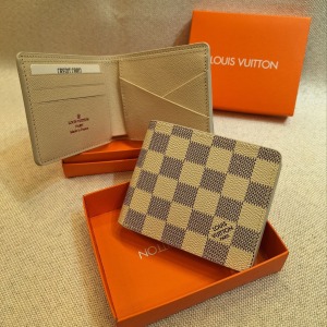 Louis Vuitton Cüzdan - Krem