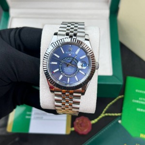 Rolex Sky Dweller