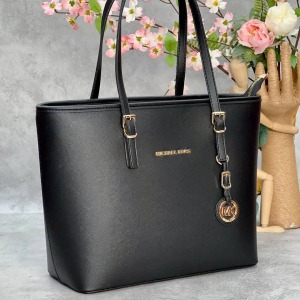 Michael Kors - Jet Set Üst Fermuarlı Omuz Çantası - Siyah