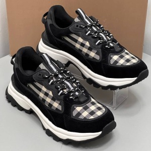 Burberry - Erkek Ayakkabı - Siyah