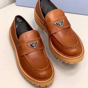 Prada - Erkek Loafer - Taba