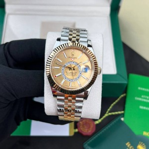 Rolex Sky Dweller