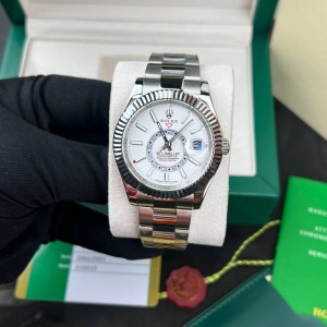 Rolex Sky Dweller