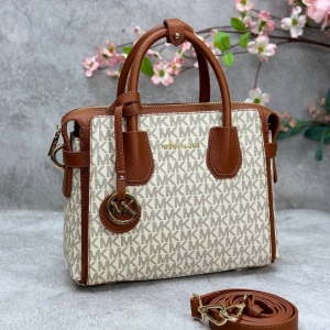Michael Kors - Mercer - Krem