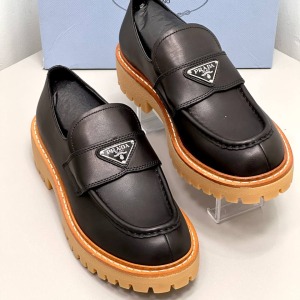Prada - Erkek Loafer - Siyah