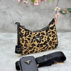 Prada - Prada Re-Edition 2005 Saffiano - Leopar