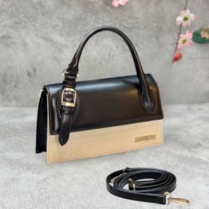 Jacquemus - Le Chiquito Long Boucle - Krem