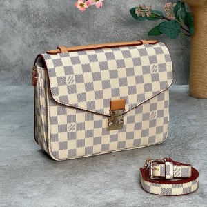 Louis Vuitton - Pochette Metis - Krem