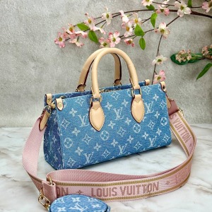 Louis Vuitton - OnTheGo East West - Mavi