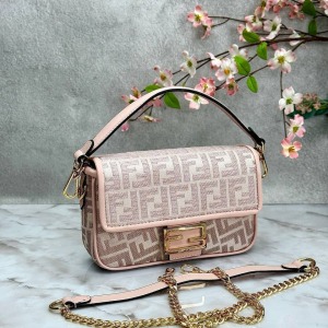 Fendi - Baguette Küçük Boy - Pembe