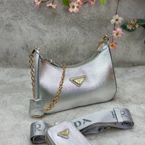 Prada - Prada Re-Edition 2005 Saffiano - Gri