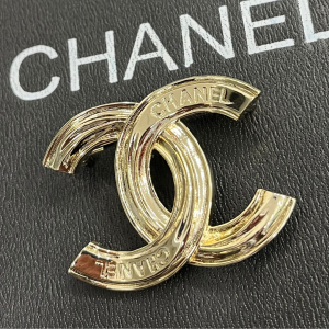 Chanel - Broş