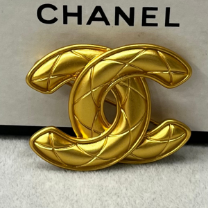 Chanel - Broş