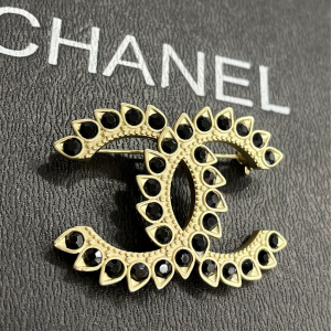 Chanel - Broş