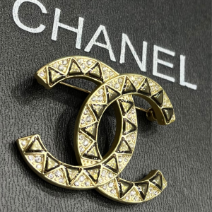 Chanel - Broş