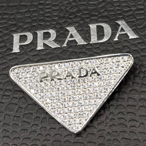 Prada - Broş