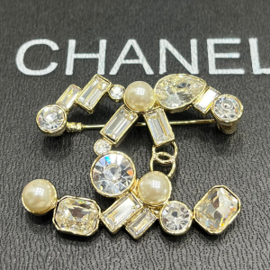 Chanel - Broş