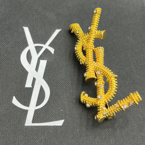 Yves Saint Laurent - Broş