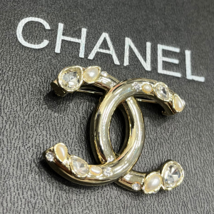 Chanel - Broş
