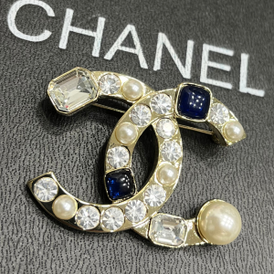 Chanel - Broş