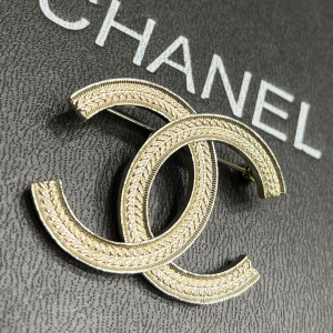 Chanel - Broş