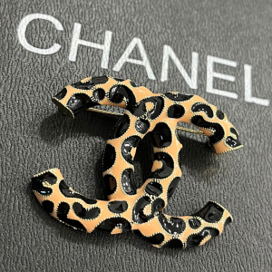Chanel - Broş