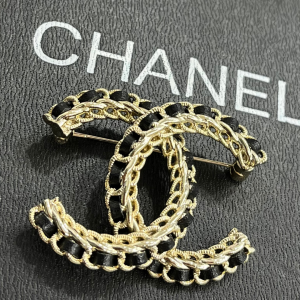 Chanel - Broş