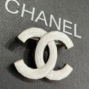 Chanel - Broş