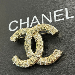 Chanel - Broş