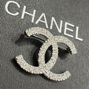 Chanel - Broş