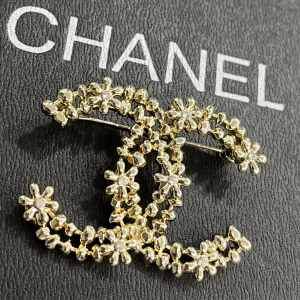 Chanel - Broş